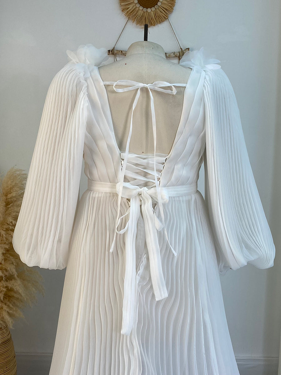 Lange Ärmel V-Ausschnitt Hochzeit Brautjungfernkleid Weiches Organza Plisseekleid YW243114 