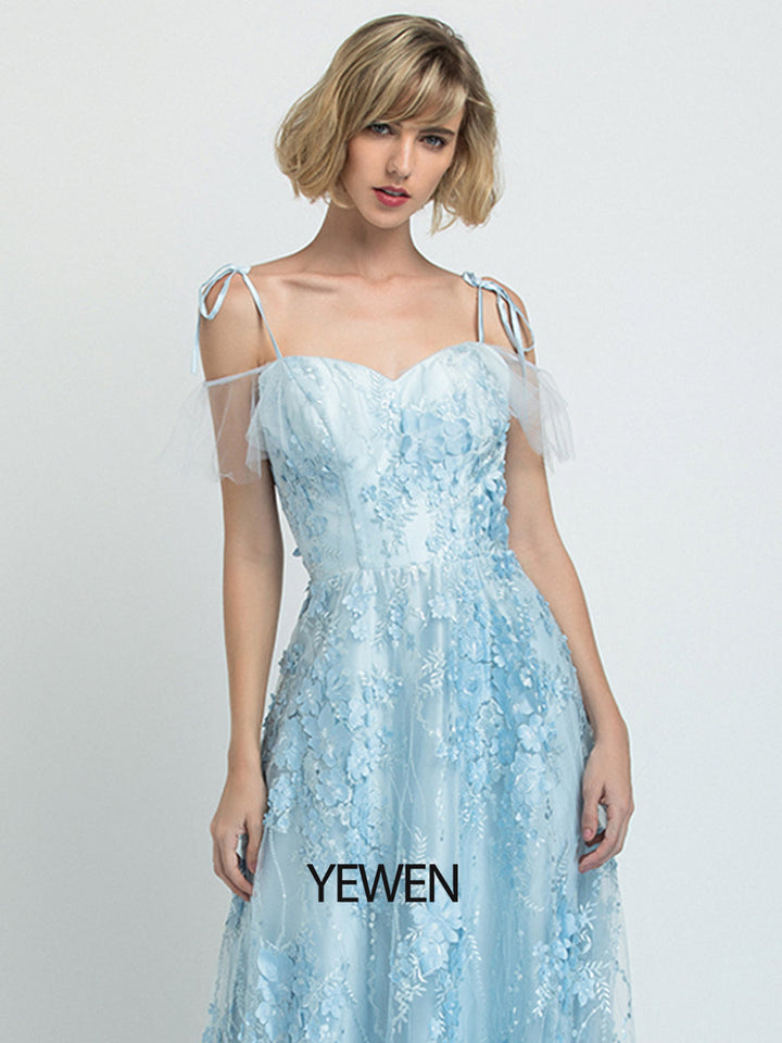 Blaues Ballkleid mit herzförmigem Ausschnitt und Blumenmuster, bodenlanges Tüllkleid 2024 
