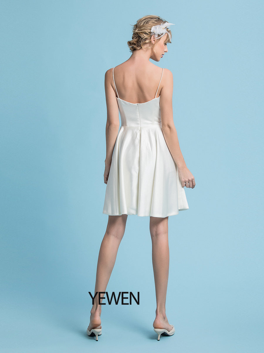 Off White Boho Brautkleid Minimalistisches Boho Strandhochzeitskleid 