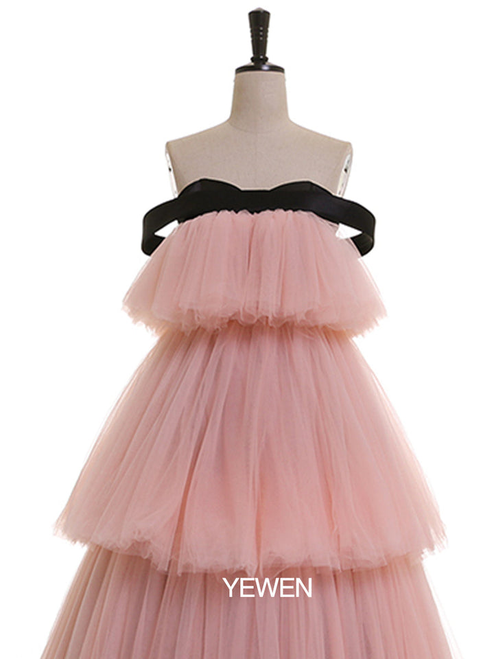 Rosa Prinzessinnen-Partykleid, gestuftes A-Linien-Trägerloses Umstandskleid 