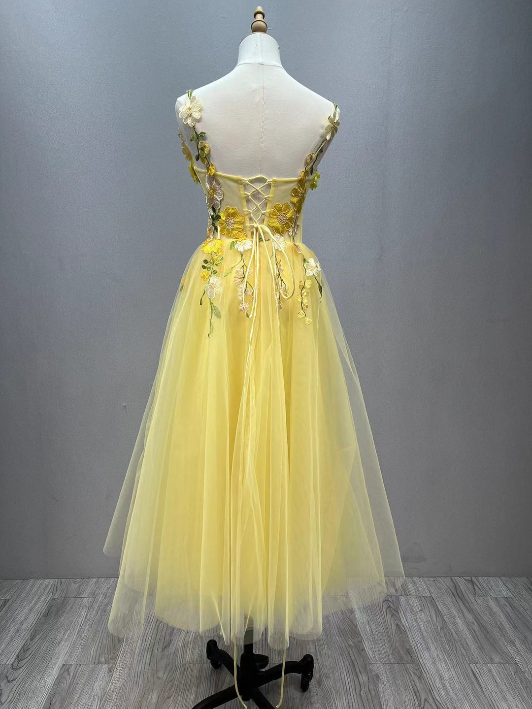 Knöchellanges Ballkleid mit floraler Spitzenapplikation, Feen-Abschlusskleid YE3029 