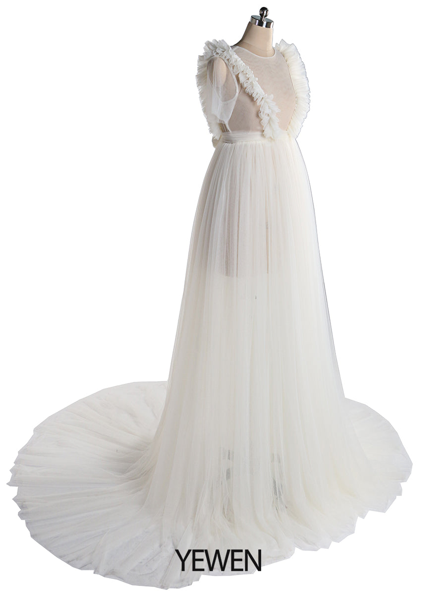 Weißes Umstandskleid mit Rüschen und kurzen Ärmeln, Maxi-Partykleid