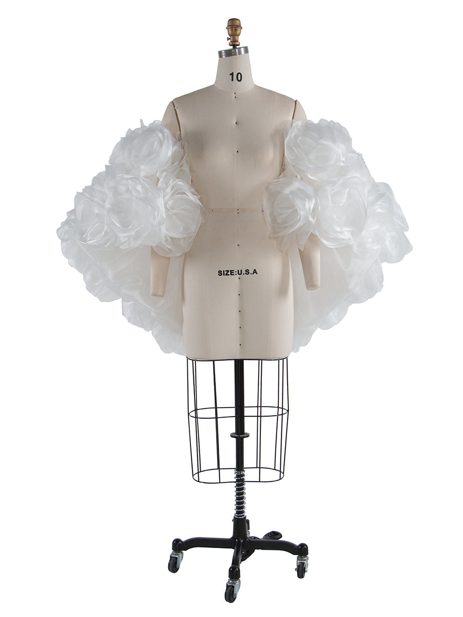 Wunderschöner handgemachter kurzer Umhang mit 3D-Blumen, eleganter Hochzeitsüberzug, Brautschal YW250011 