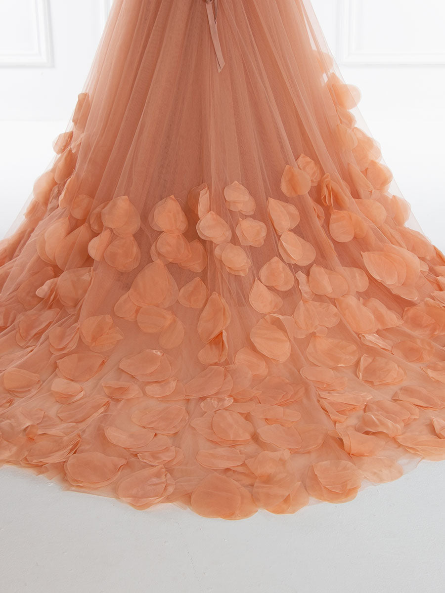 Garten Gebrannte Orange Blütenblätter Rüschen Tüll Brautkleider Flügelärmeln Feder A-Linie Lange Fotoshooting Kleider YW240118 