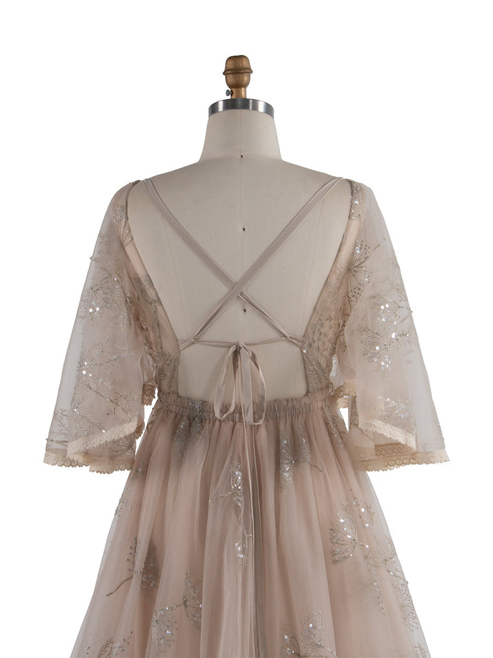 Boho glitzernde Stickerei V-Ausschnitt Umstands-Fotoshooting-Kleid Strand-Fotoshooting-Outfits YW250024
