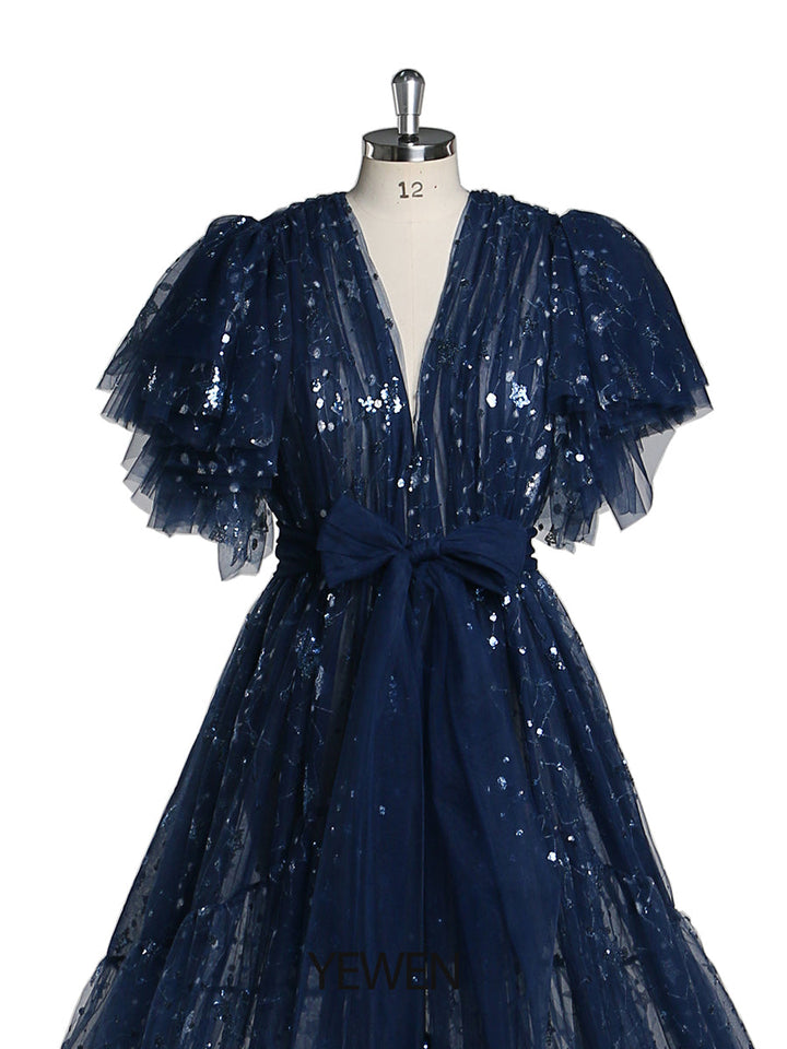 Marineblaues, funkelndes Abendkleid, lang, vorne offen, Rüschenärmel, Fotoshooting-Kleid, kurze Schleppe, Umstandskleid für Babyparty 