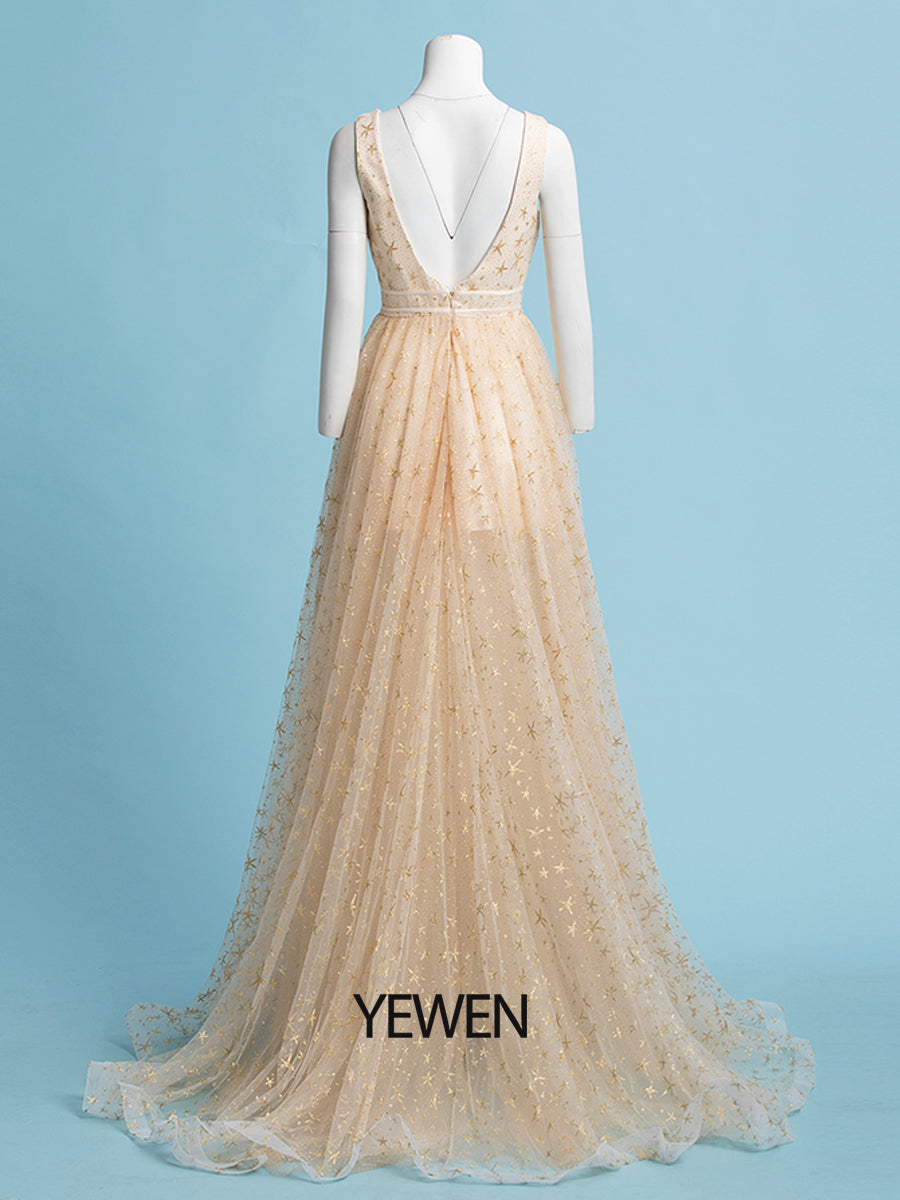 A-Linie Glitzerndes Abendkleid für Hochzeitsgäste, V-Ausschnitt, ärmellos, bodenlang, Tüll mit Sternen 