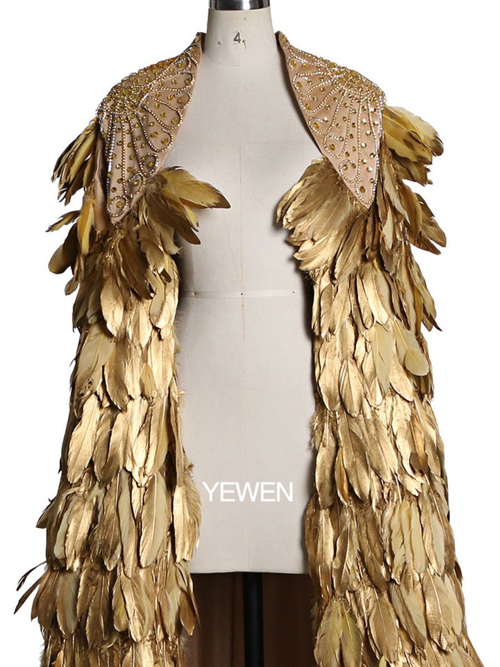 Goldfarbener Hochzeitsumhang mit langer Schleppe und Kristallperlen, Yewen 