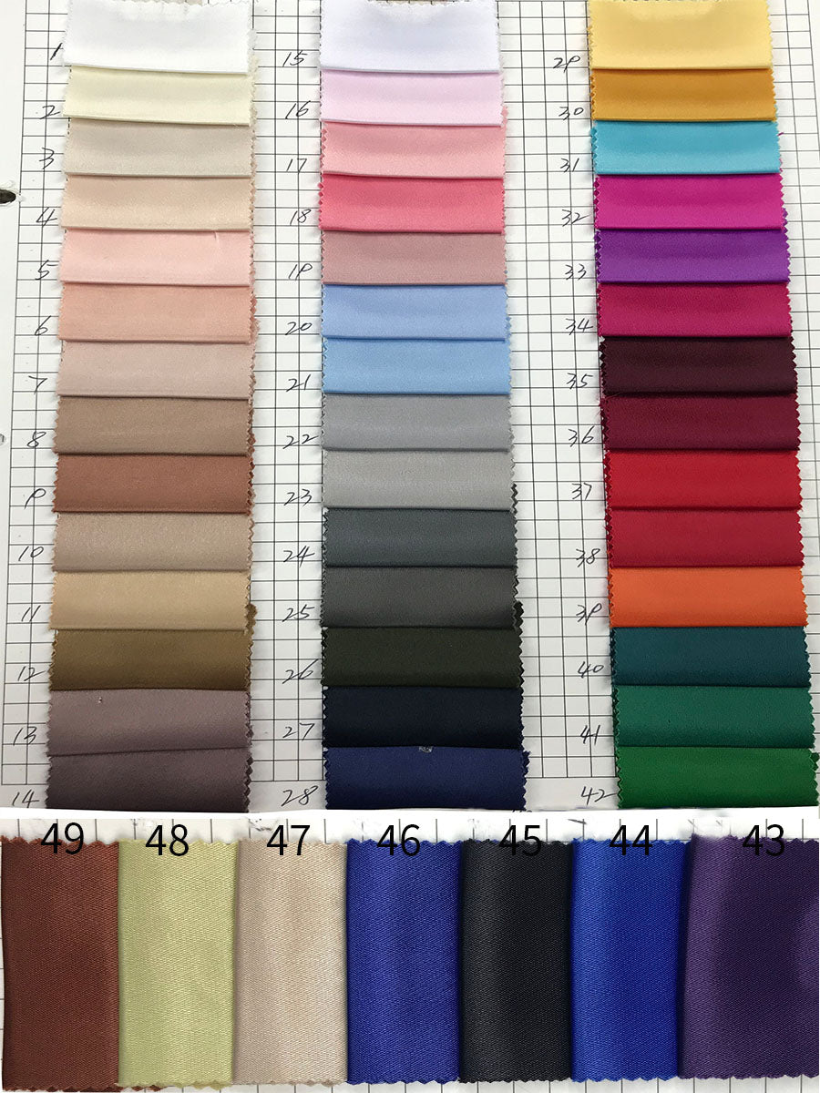 Dehnbares Umstandskleid aus Satin im Meerjungfrauenstil für Fotoshootings, schwangeres Brautkleid YW230734