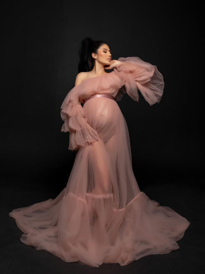 Schulterfreies, durchsichtiges Maxikleid mit Rüschen in Übergröße, Umstandskleid für Fotoshootings