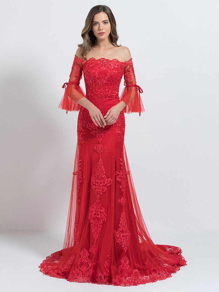 Meerjungfrau/Trompete Luxuriöses Ballkleid Schulterfrei 1/2 Ärmel Bodenlang Tüll mit Applikationen 2024 