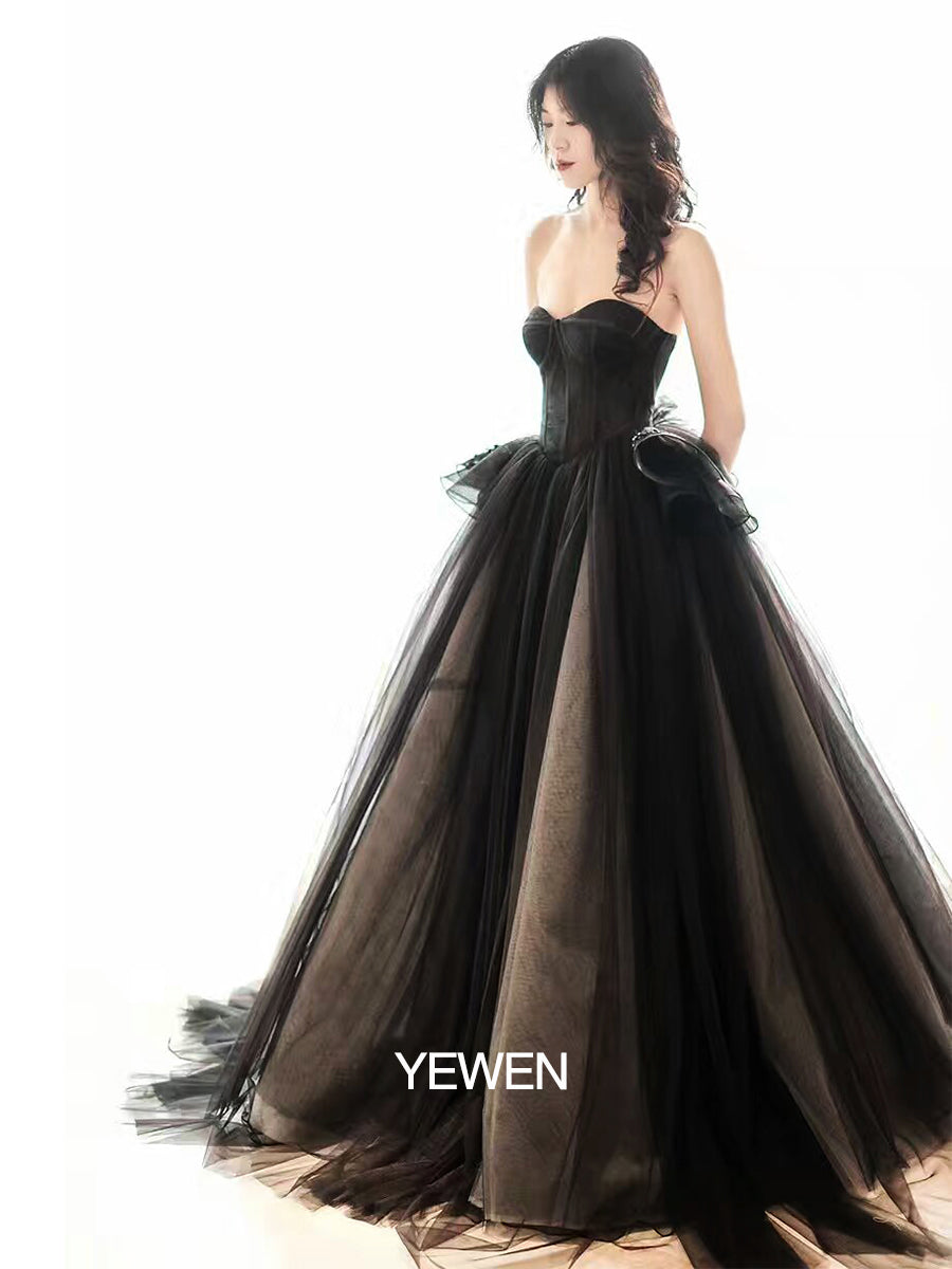 colors of wedding dresses
