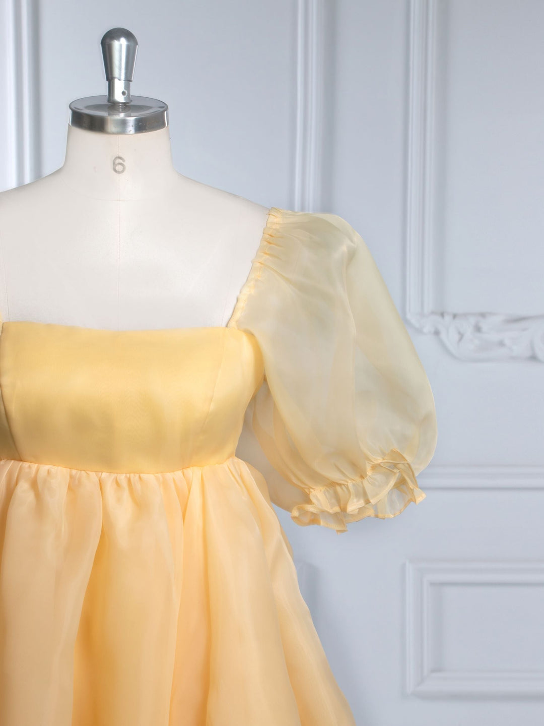 Gelbes kurzes Mini-Partykleid, elegante Homecoming-Cocktailkleider YW243161