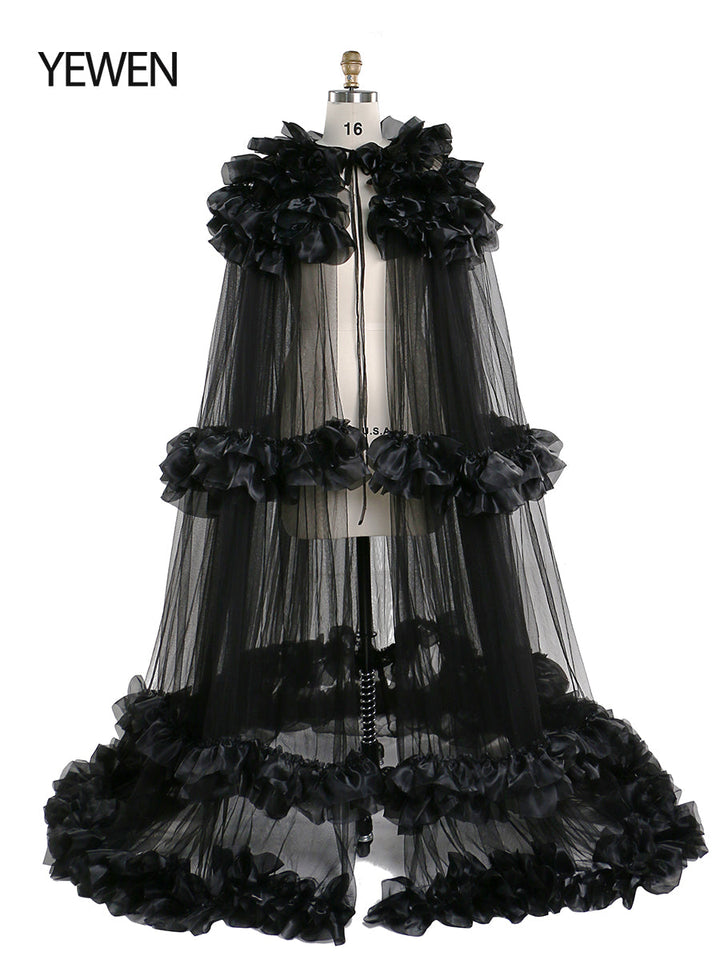 Elegantes Cape, plissiertes, gerüschtes Maxi-Brautkleid, Jacke für Umstandskleid-Fotoshooting