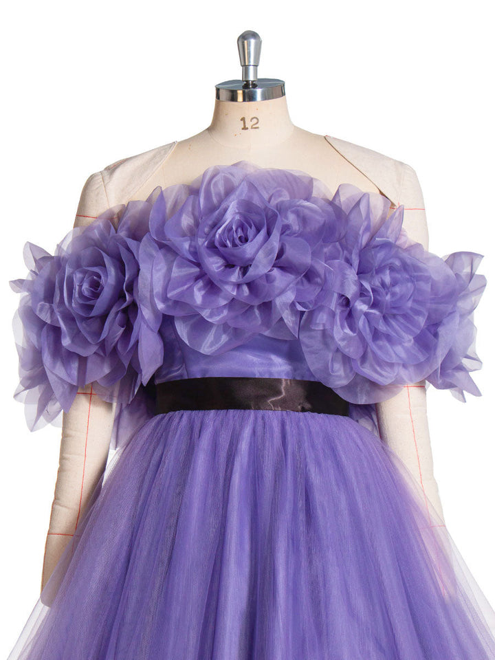 wedding dress with color
