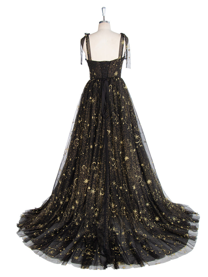 Schwarzes Tüll-Abschlussballkleid mit bestickten goldenen Sternen und hohem Beinschlitz, Partykleid W243137 