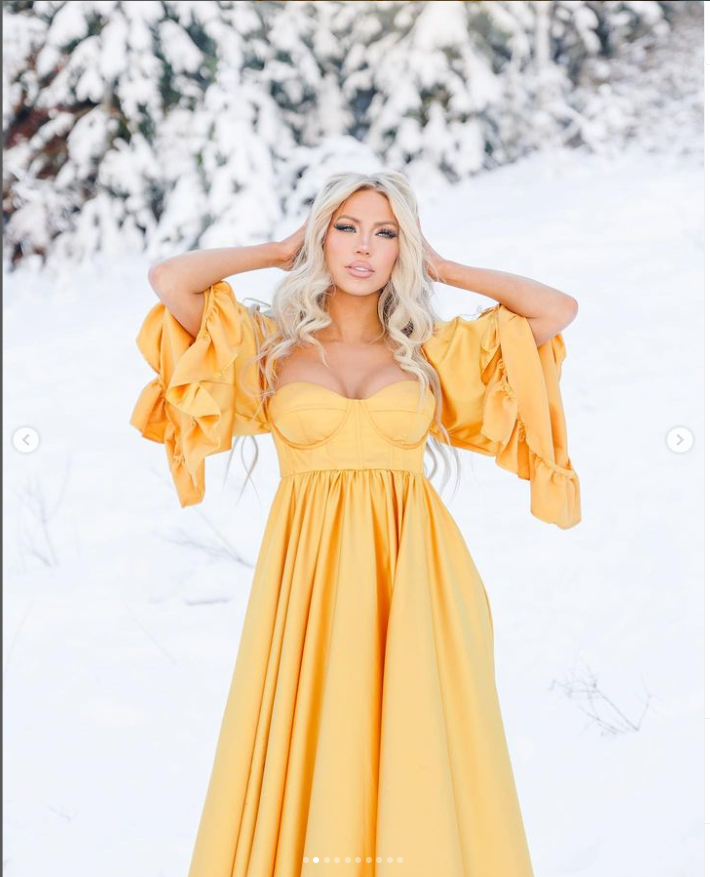 Weiches Satin-Umstandskleid für Fotoshootings, seitlich geschlitzte Fotografie-Kleider, Umstandskleid für Babypartys, YEWEN YW220701 
