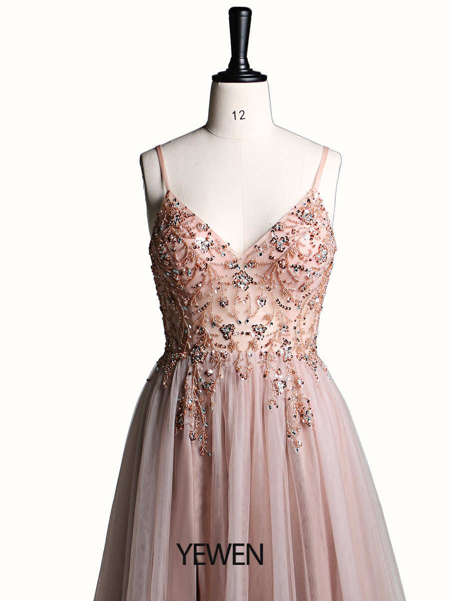 Sexy Partykleid mit Perlen besetztem Spaghettiträger, rückenfreies Maxikleid aus Tüll mit 60 cm Schleppe