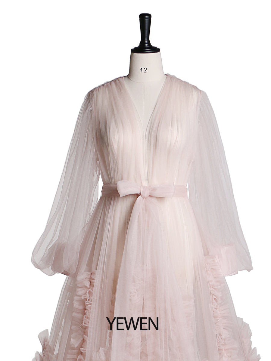 color of the wedding dress
