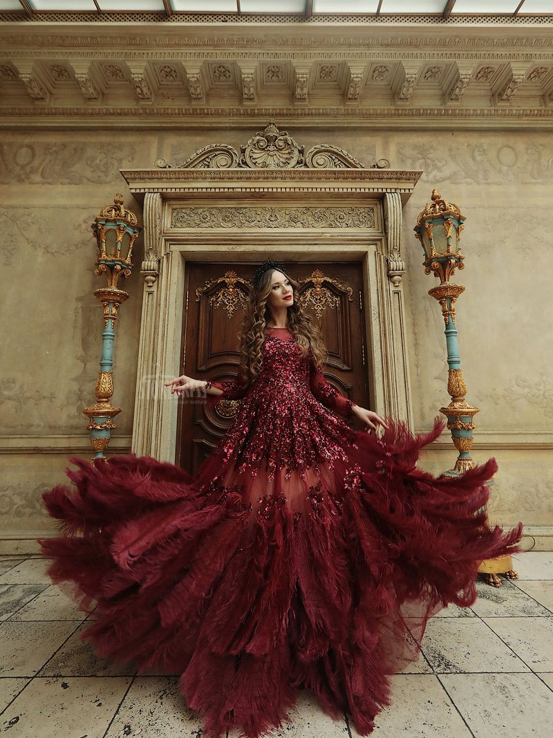 Straußenhaar Luxus Langarm Pailletten Gold Kristall A-Linie Abendkleid Fotoshooting 