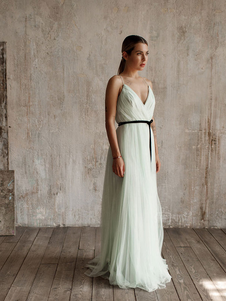 Ärmelloses, sexy, plissiertes Maxi-Wickel-Ballkleid mit V-Ausschnitt