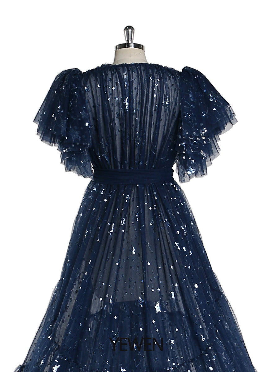 Marineblaues, funkelndes Abendkleid, lang, vorne offen, Rüschenärmel, Fotoshooting-Kleid, kurze Schleppe, Umstandskleid für Babyparty 