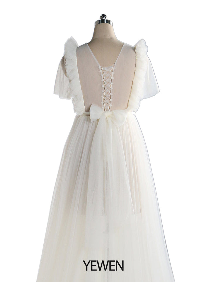 Weißes Umstandskleid mit Rüschen und kurzen Ärmeln, Maxi-Partykleid