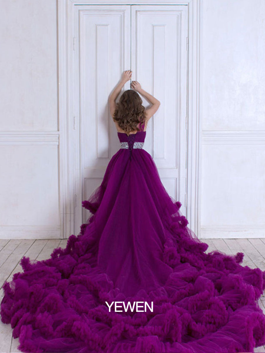 Benutzerdefinierte Farbe One Shoulder Rückenfrei Rüschen Elegantes Umstandskleid Hochzeitskleid 