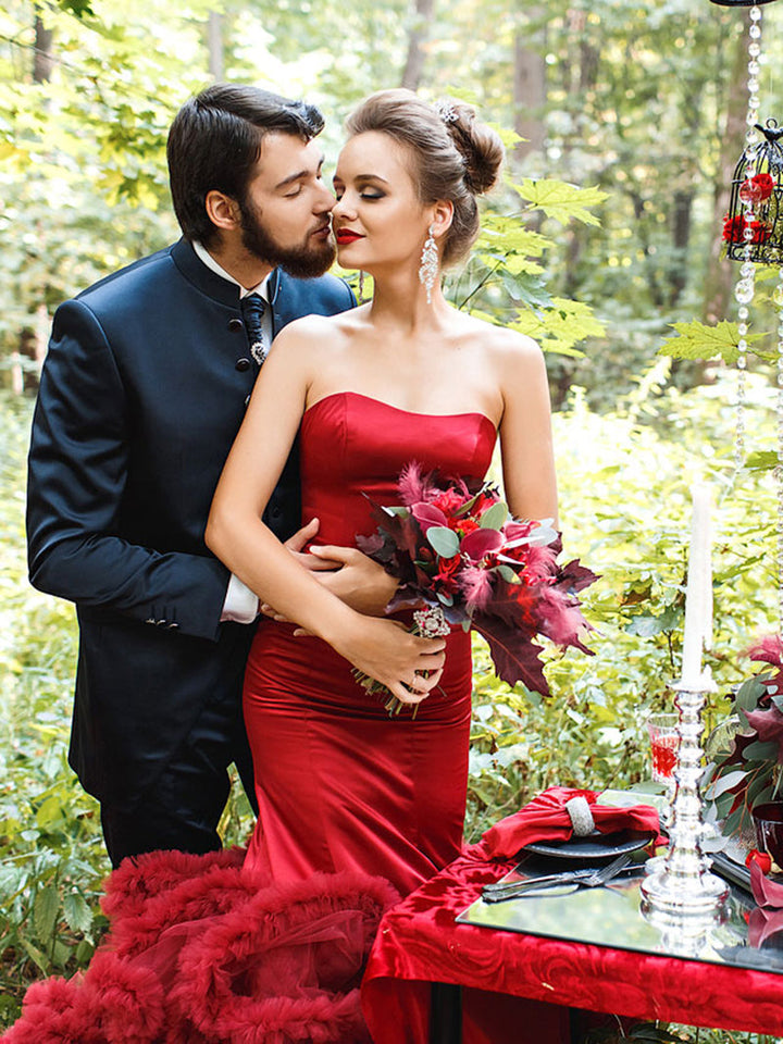 Burgunder Brautkleider Plus Size Meerjungfrau Brautkleid Brautkleid Fotoshooting Kleid