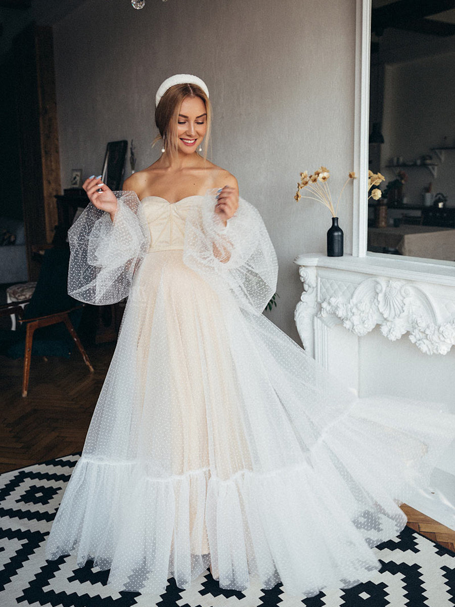 Elegantes Maxikleid mit Ballonärmeln und Herzausschnitt, für Abende und Fotoshootings